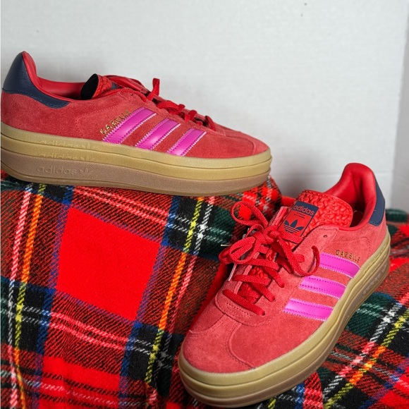 Adidas Gazelle Bold Platform Red and Pink Sneakers NWT! - Picture 1 of 5